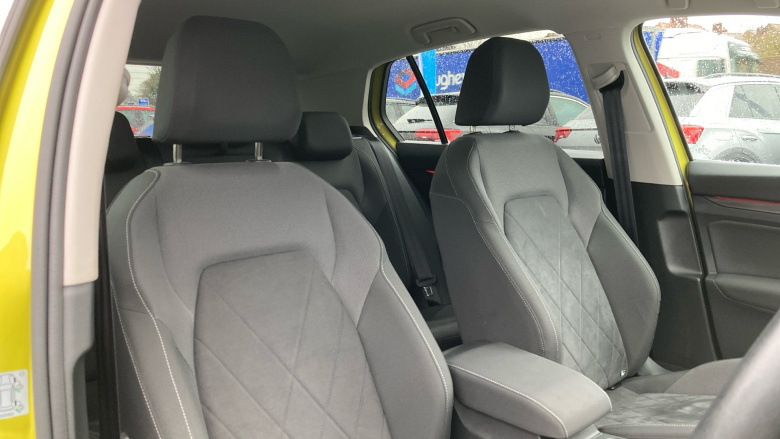 Volkswagen Golf 1.4 TSI eHybrid Style 5dr DSG Hatchback